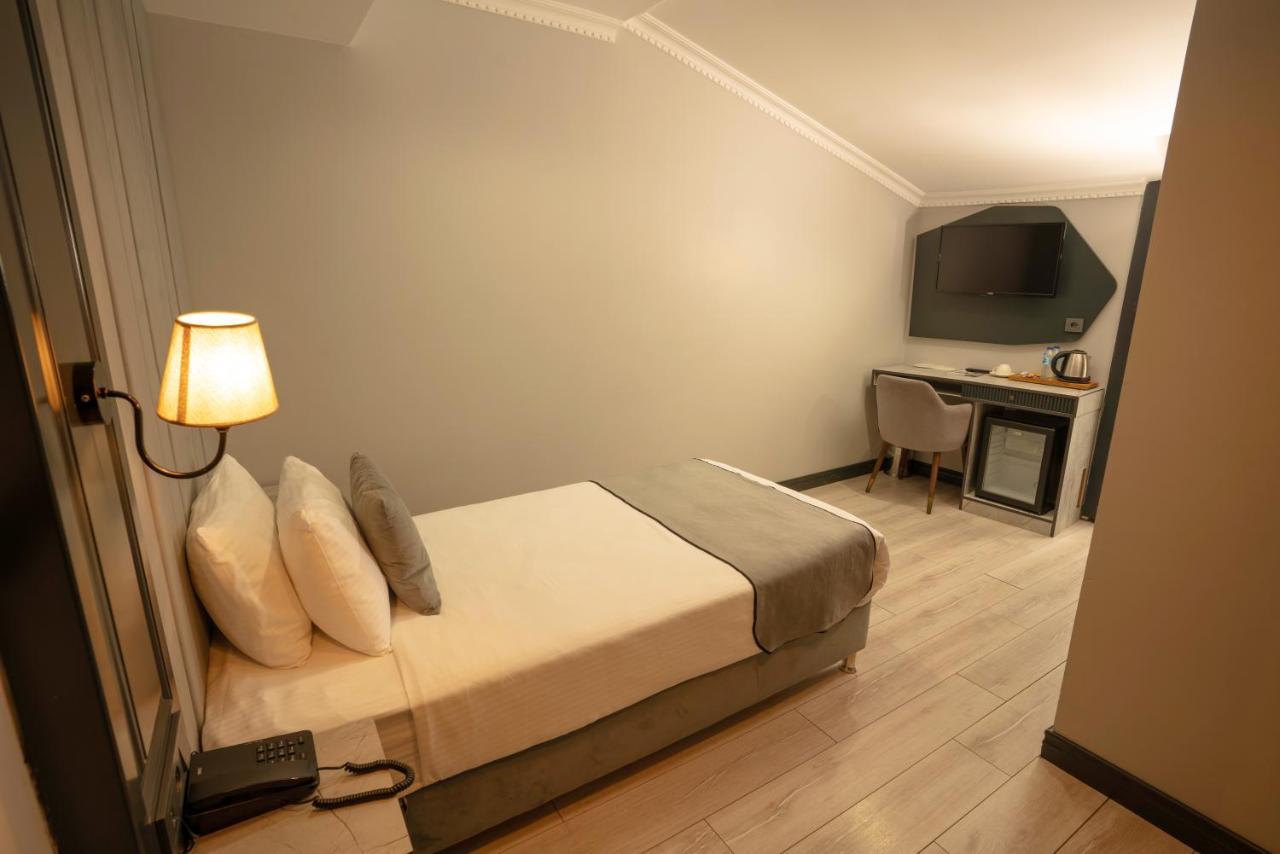 Express Plus Hotel Istanbul Exterior foto